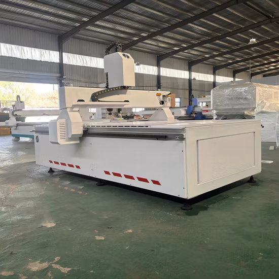 1325 Möbel Holz MDF Zylinder Gravur Schneiden CNC-Fräsmaschine